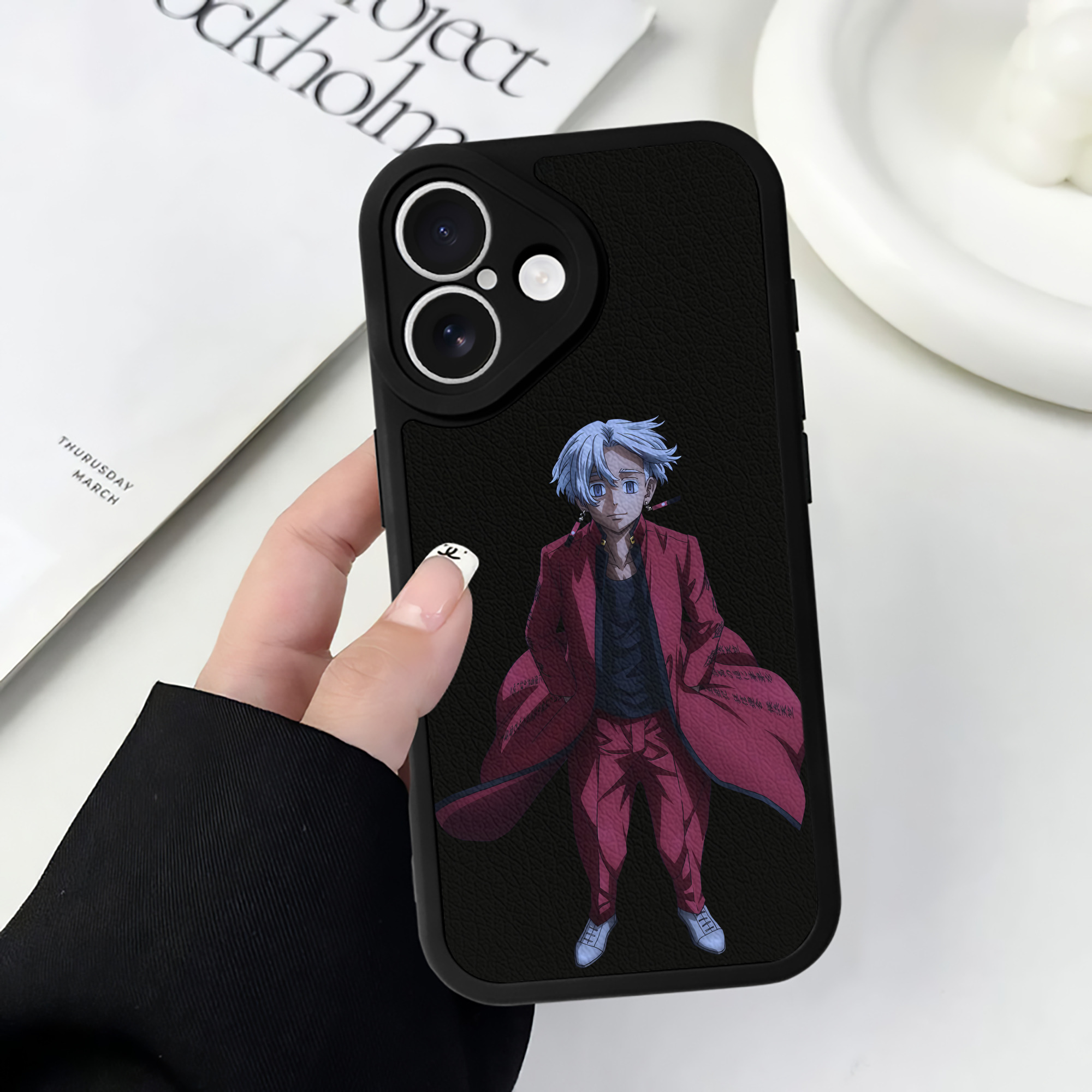 （画像用） 東京リベンジャーズ Tokyo Revengers 【iPhone 16シリーズ対応】シリコンスマホケース（レザー調） 材質：シリコン